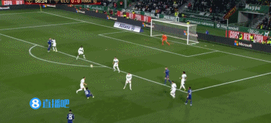 记者：阿莫林对迭戈-莱昂印象深刻，他可能会成为多古的替补