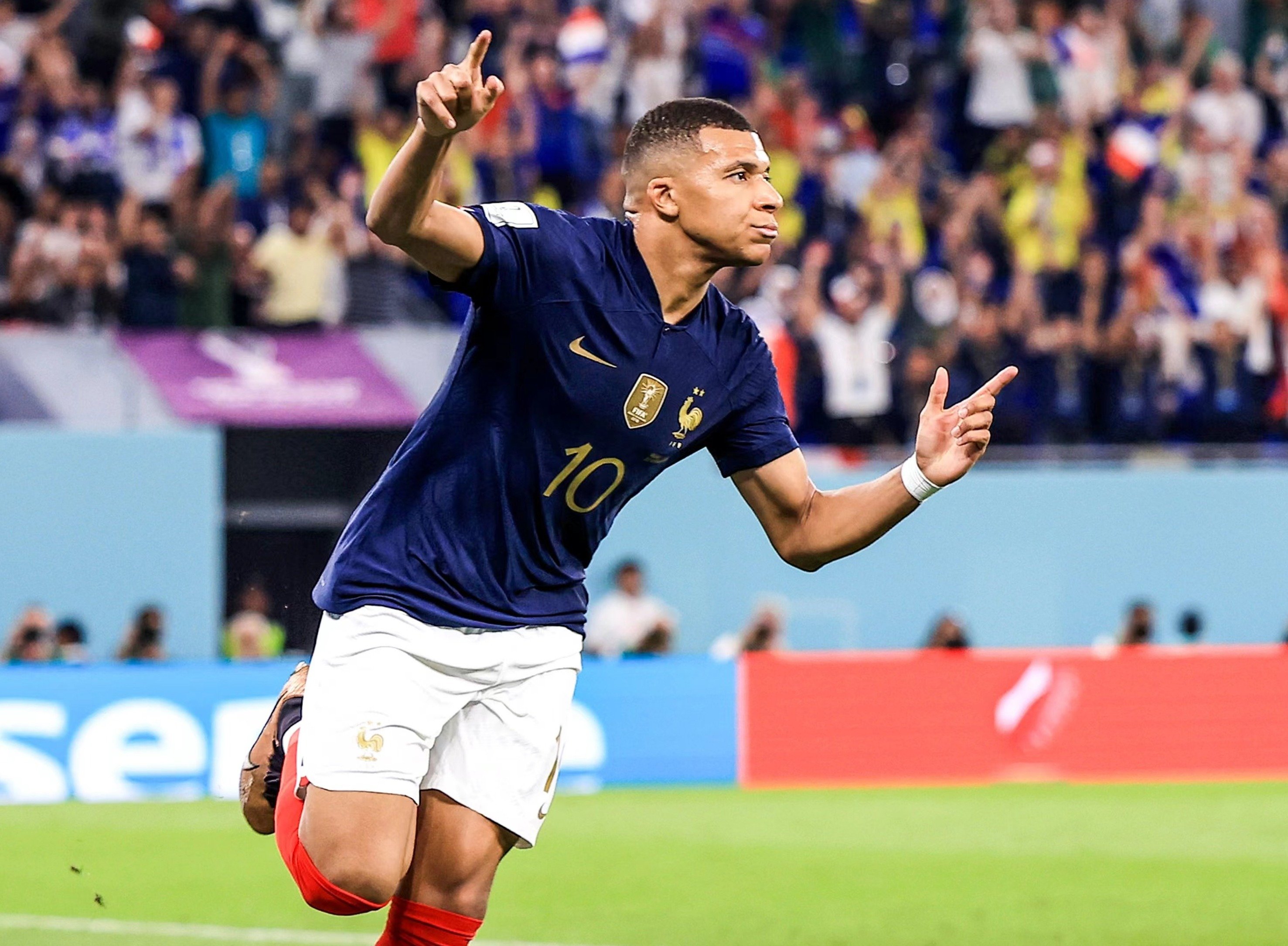 北京时间12月11日凌晨4：00，2025／26赛季欧冠联赛联赛阶段第6轮，德甲劲旅多特蒙德将坐镇主场伊杜纳信号公园球场对阵挪威球队博德闪耀。