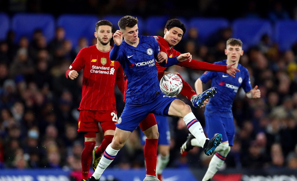 比萨vs克雷莫内塞：夸德拉多、恩佐拉首发，瓦尔迪、米卡伊尔-法耶出战